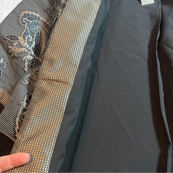 Chico's Patchwork Embroidered Paisley Open Front Jacket Wearable Art Statement - Picture 13 of 13